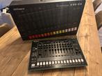 Mooie Roland TR-8 (compleet met doos), Muziek en Instrumenten, Drumcomputers, Ophalen of Verzenden, Zo goed als nieuw, Roland