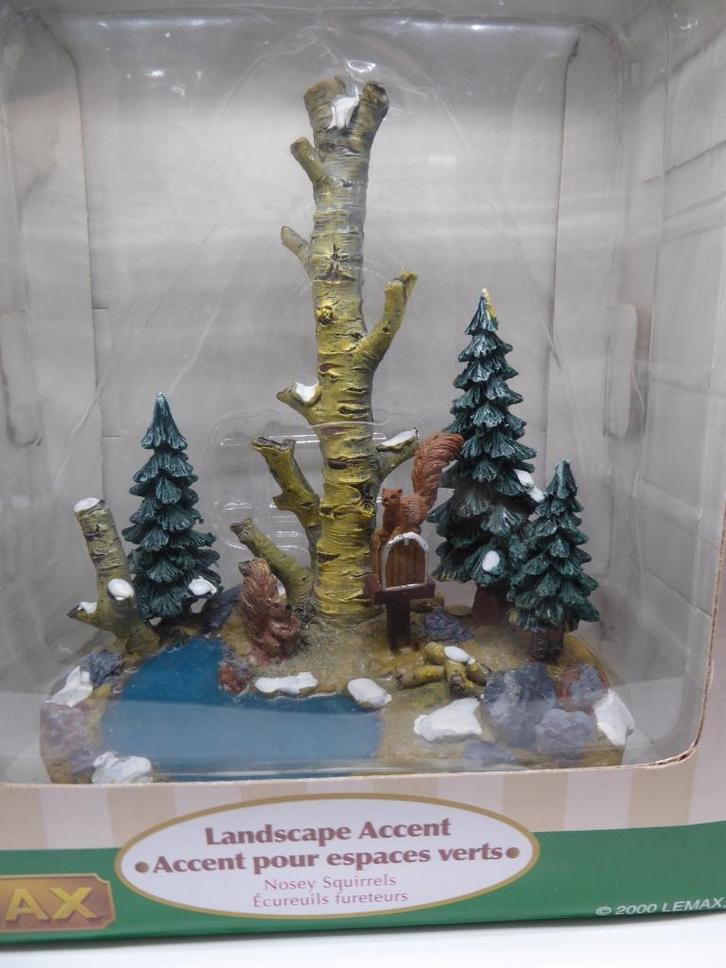 Lemax Item -  Noisey squirels, Diversen, Kerst, Zo goed als nieuw, Ophalen of Verzenden