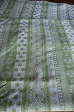 2 olijf groene zilverkl vintage lappen - nr 3 - trevira, Hobby en Vrije tijd, Stoffen en Lappen, 120 cm of meer, Nieuw, Ophalen of Verzenden