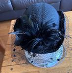 Boerenbruiloft hoedje zwart, Kleding | Dames, Carnavalskleding en Feestkleding, Ophalen, Zo goed als nieuw, Carnaval, Accessoires