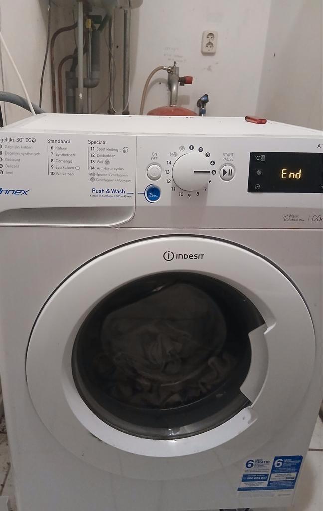 Indesit Wasmachine - Voorlader, Witgoed en Apparatuur, Wasmachines, Gebruikt, Voorlader, 6 tot 8 kg, 85 tot 90 cm, 1200 tot 1600 toeren