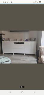 Ikea Besta dressoir wit met zwart glazen blad, Huis en Inrichting, Kasten | Dressoirs, 150 tot 200 cm, Ophalen of Verzenden, Zo goed als nieuw