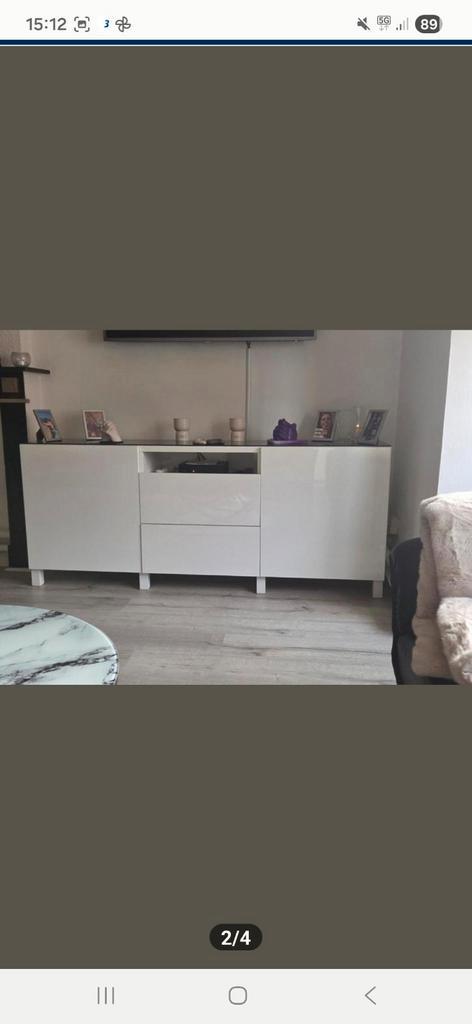 Ikea Besta dressoir wit met zwart glazen blad, Huis en Inrichting, Kasten | Dressoirs, Zo goed als nieuw, 150 tot 200 cm, 25 tot 50 cm