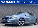 Volvo V40 1.6 D2 Momentum | Leder | Navigatie | Stoelverwarm, Auto's, Volvo, Voorwielaandrijving, Euro 5, Gebruikt, Beige