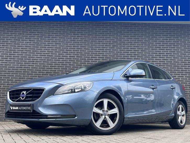 Volvo V40 1.6 D2 Momentum | Leder | Navigatie | Stoelverwarm, Auto's, Volvo, Bedrijf, Te koop, V40, ABS, Airbags, Airconditioning