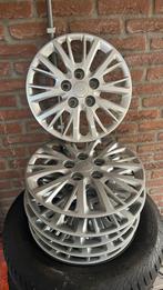6 Wieldoppen Kia 15 inch, Auto diversen, Wieldoppen, Ophalen, Zo goed als nieuw