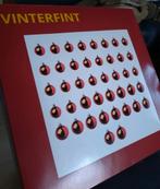 Mooie doos met rode kerstballen van IKEA onbreekbaar, Ophalen of Verzenden, Zo goed als nieuw