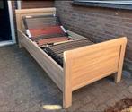 1 persoons bed 2.00 x 90 met verstelbaar elec lattenbodem, Huis en Inrichting, Slaapkamer | Bedden, Ophalen, Verstelbaar, 90 cm