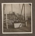 Leiden 2 oude foto,s speeltuin de gouden vink 1932 Q, Ophalen of Verzenden, 1920 tot 1940, Zuid-Holland
