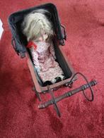 POP MET WAGENTJE., Verzamelen, Poppen, Ophalen, Gebruikt, Pop