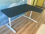 Corner desk/ Bureau IKEA Bekant 160x110, In hoogte verstelbaar, Zo goed als nieuw, Ophalen, Bureau