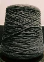 Breigaren Antrasiet - 677 Gram, Hobby en Vrije tijd, Ophalen of Verzenden, Zo goed als nieuw, Breien of Haken, Wol of Garen
