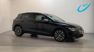 Volkswagen Golf 1.5 TSI Style Virtual Cockpit Navigatie Park beschikbaar voor biedingen