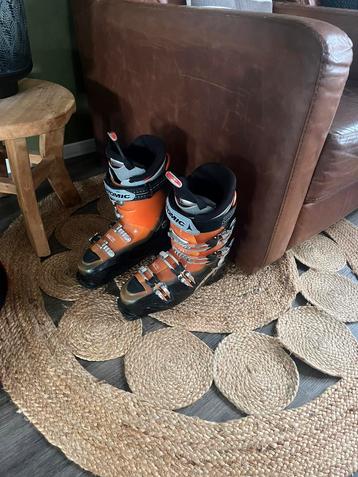 Ski schoenen atomic maat 43 beschikbaar voor biedingen