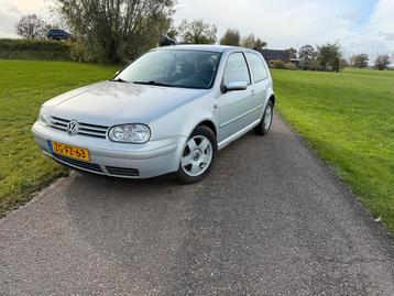 Volkswagen Golf 2.3 V5 110KW AUT 1999 Grijs eerst eigenaar!! beschikbaar voor biedingen