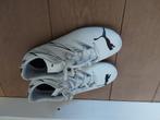 Sportschoenen binnen, Ophalen, Sportschoenen, Puma, Zo goed als nieuw