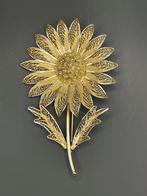 Broche | bloem | vintage | filigraan, Ophalen, Overige materialen, 4 tot 7 cm, Gebruikt