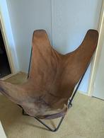 Vlinderstoel jaren'60, Huis en Inrichting, Stoelen, Ophalen, Gebruikt, Bruin, Leer
