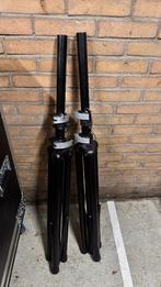 K&M speakerstatieven (2 stuks), Gebruikt, Minder dan 60 watt, Front, Rear of Stereo speakers, Ophalen