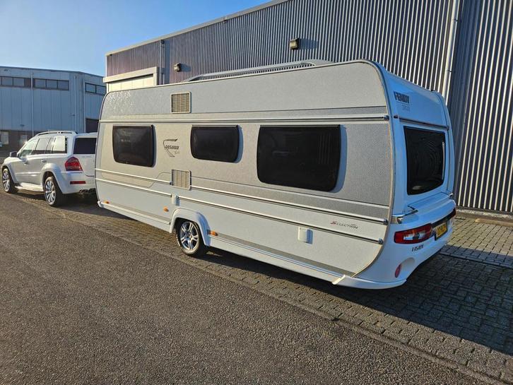 Fendt VISION 495 EA VOORTENT + LUIFEL, Caravans en Kamperen, Caravans, Bedrijf, 1250 - 1500 kg, Fendt, Douche