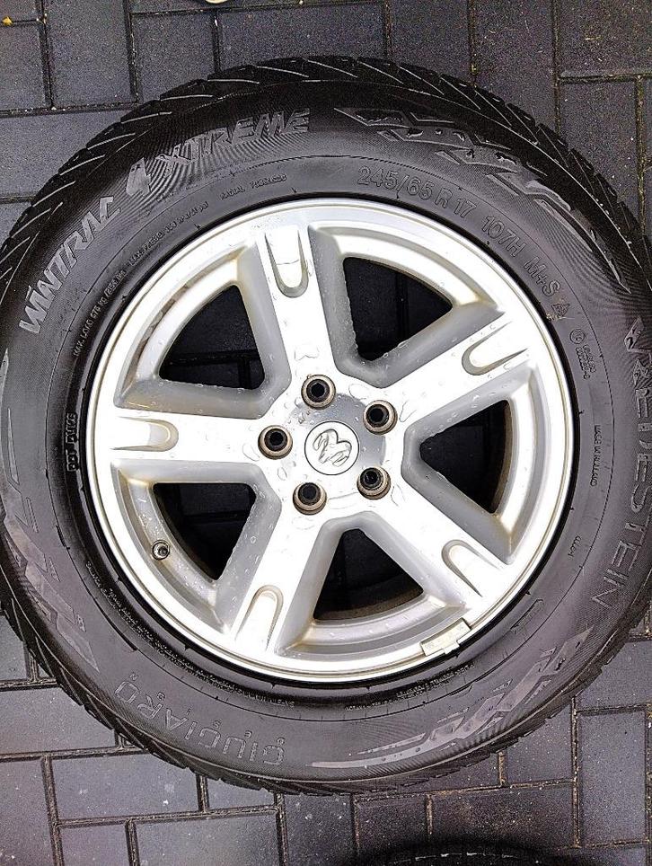 DODGE/JEEP WINTERBANDEN, Auto-onderdelen, Banden en Velgen, Banden en Velgen, Winterbanden, 17 inch, 245 mm, Terreinwagen, Gebruikt