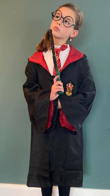 Harry Potter Gryffindor Costume - 4 pieces, mt. 152 beschikbaar voor biedingen