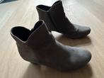 Enkellaarsjes taupe maat 37,5 Gabor, Kleding | Dames, Schoenen, Ophalen of Verzenden, Gedragen, Overige kleuren, Lage of Enkellaarzen
