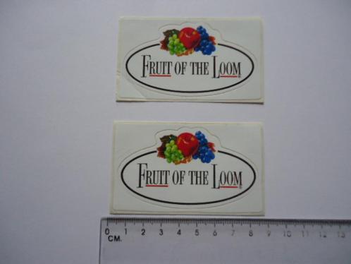 sticker Fruit of the loom 2 x mode label logo retro vintage, Verzamelen, Stickers, Verzenden