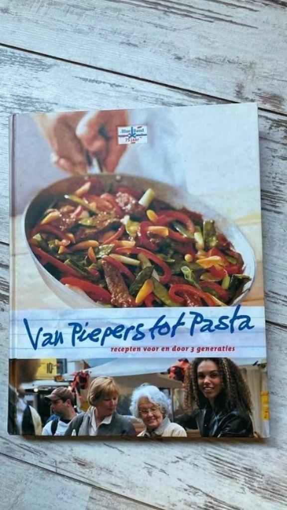 Kookboek blue band 75 jaar . Van piepers tot pasta, Boeken, Kookboeken, Zo goed als nieuw, Nederland en België, Ophalen of Verzenden