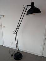 Stijlvolle Zuiver Staande Lamp, Ophalen, Zo goed als nieuw, Metaal, 150 tot 200 cm