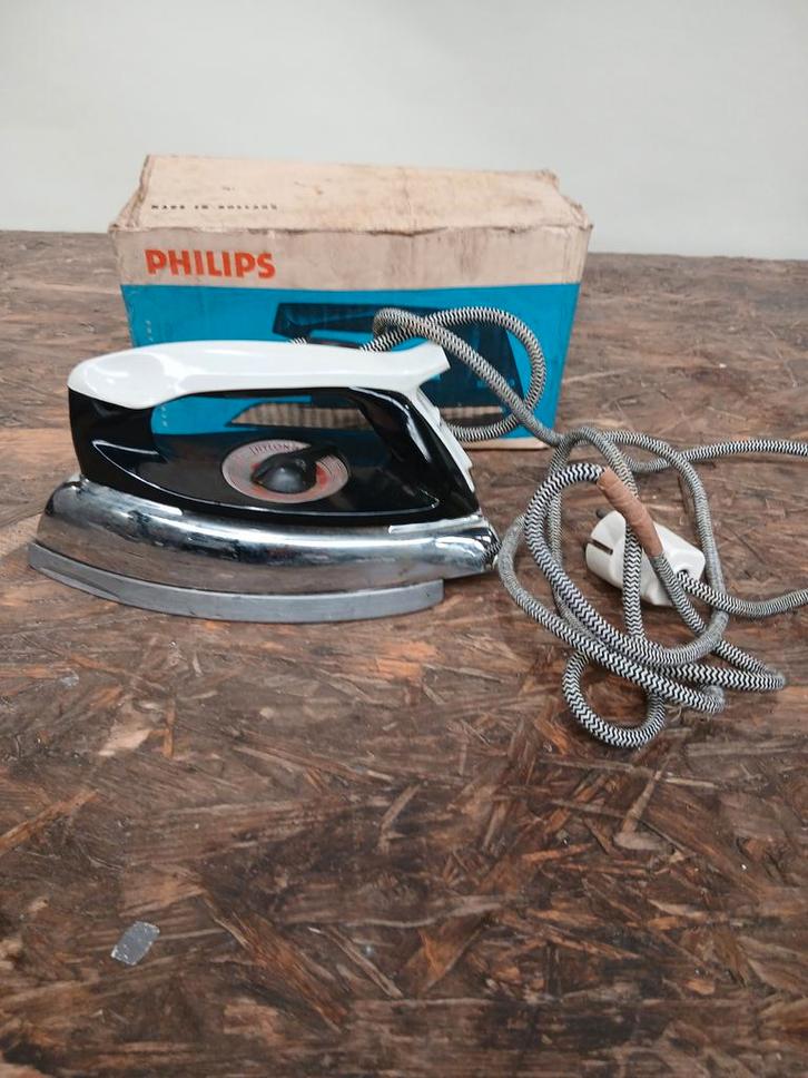 Vintage Philips Strijkijzer HS 3, Witgoed en Apparatuur, Strijkijzers en Strijkplanken, Gebruikt, Strijkijzer met snoer, Ophalen of Verzenden