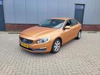 Volvo S60 2.0 D4 Summum NAVIGATIE ORANJE 2014, Euro 6, S60, Particulier, Sedan