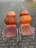 Vintage stapelbare schoolstoelen - 4 stuks, Ophalen, Gebruikt, Bruin, Vier