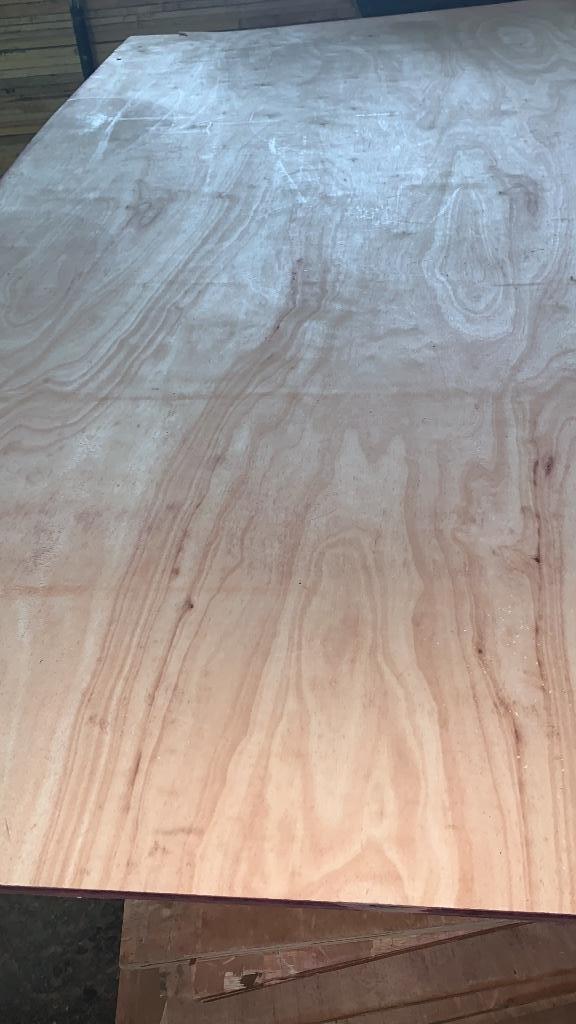 Multiplex, hechthout, watervast10,12,15mm. Okoume, Iroko,, Doe-het-zelf en Verbouw, Hout en Planken, Gebruikt, Overige typen, Overige houtsoorten
