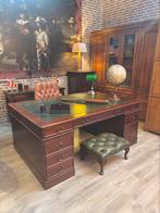 Engels bureau partnerdesk groen leer, Huis en Inrichting, Ophalen, Gebruikt, Info@chesterfieldjunkie.nl, Chesterfield junkie