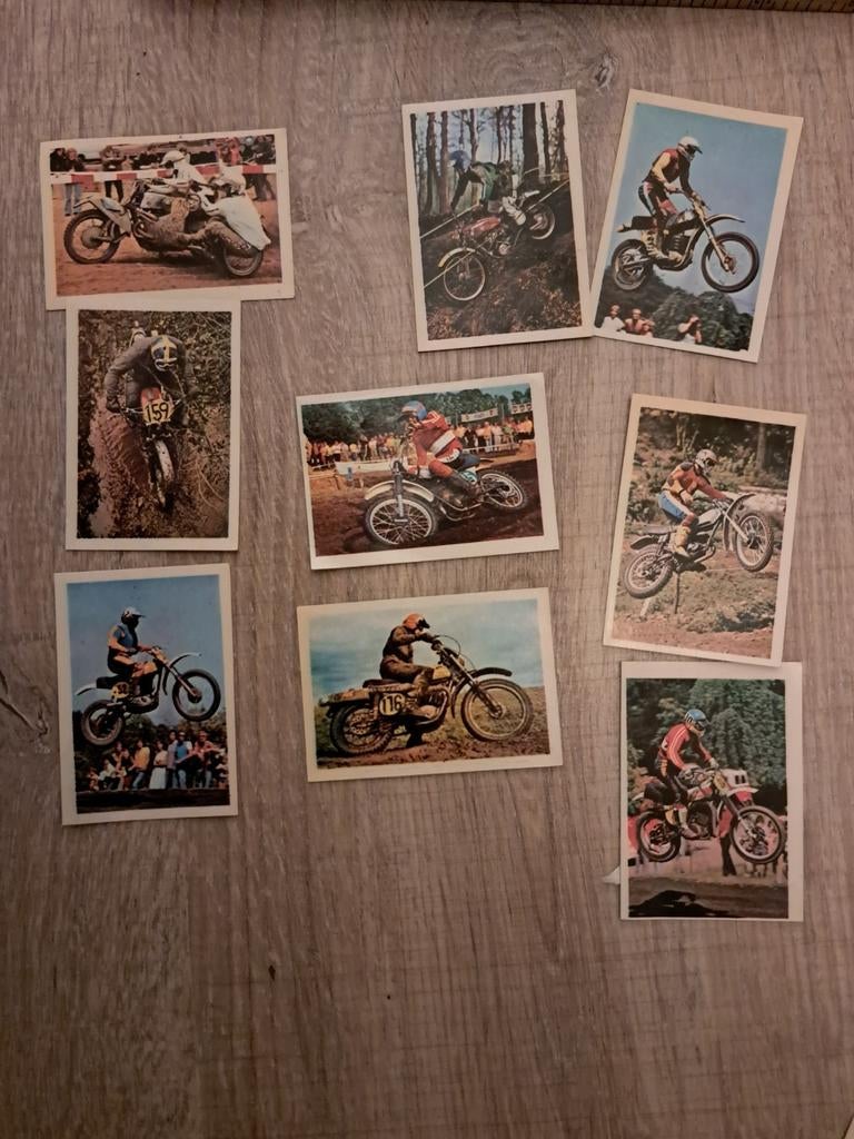 9 vintage oude motorcross Stickers met namen op achterzijde, Verzamelen, Ophalen of Verzenden, Zo goed als nieuw