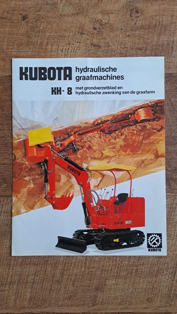 Folder KUBOTA Hydraulische graafmachines KH-8, Ophalen of Verzenden, Zo goed als nieuw, Folder