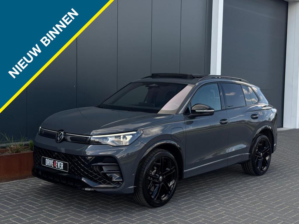Volkswagen Tiguan 1.5 eHybrid 3x R Line PANO NAVI 360 CAMERA, Auto's, Volkswagen, Bedrijf, Te koop, Tiguan, 360° camera, ABS, Achteruitrijcamera