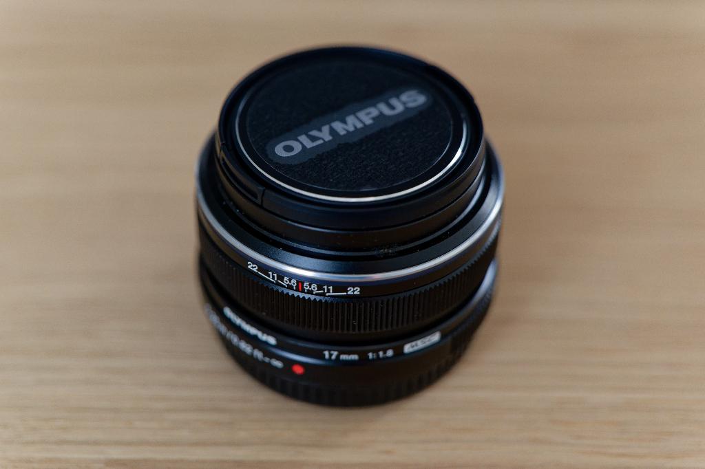 Olympus 17mm f1.8 met lenskap, Audio, Tv en Foto, Fotografie | Lenzen en Objectieven, Ophalen of Verzenden, Zo goed als nieuw