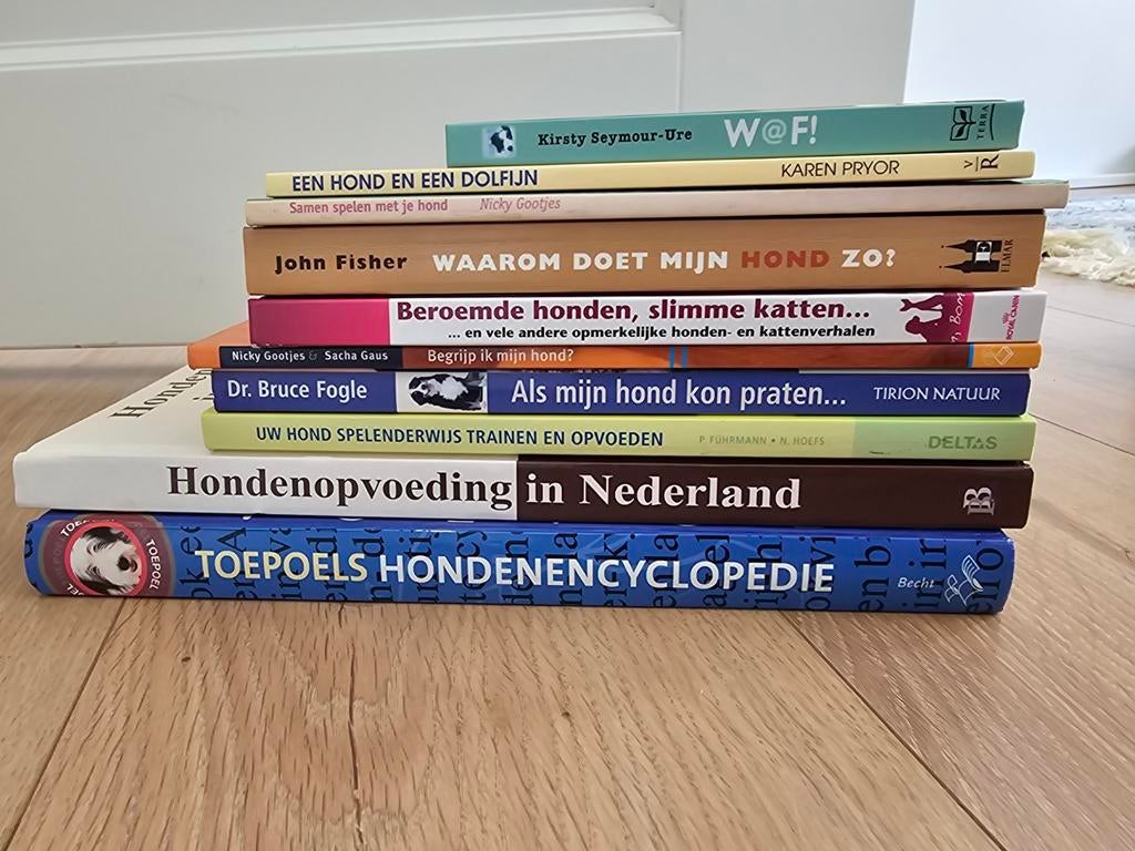 Bundel hondenboeken, Boeken, Ophalen of Verzenden, Gelezen