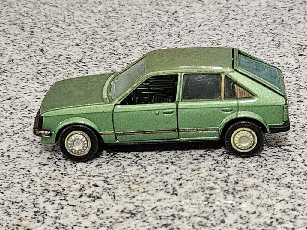 Zeldzame Opel Kadett modelauto Gama Mini 1:43, Ophalen of Verzenden