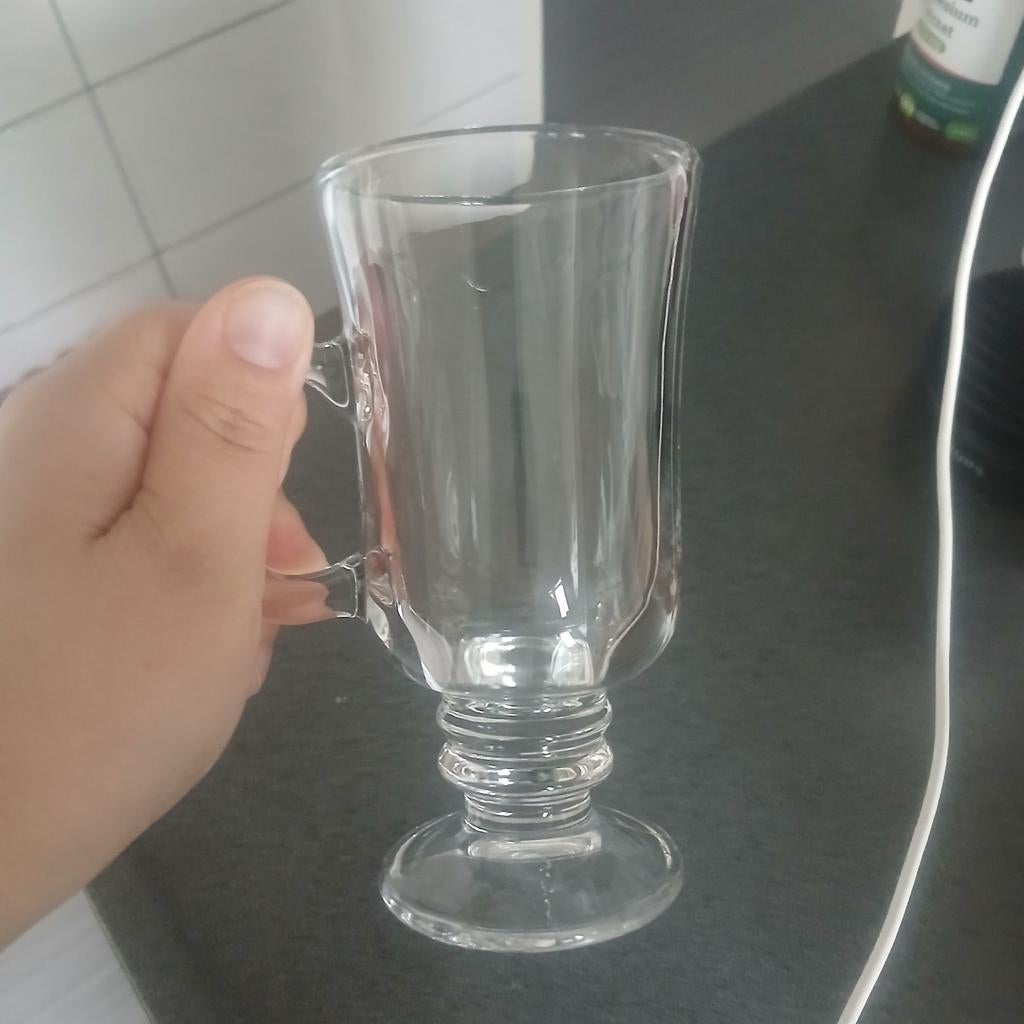 6 Nieuwe glazen met oor, Huis en Inrichting, Ophalen, Nieuw, Glas, Glas of Glazen
