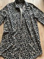 Norah vest mt 44 zwart met beige lang/ knopen, Ophalen of Verzenden, Zo goed als nieuw, Maat 42/44 (L), Zwart