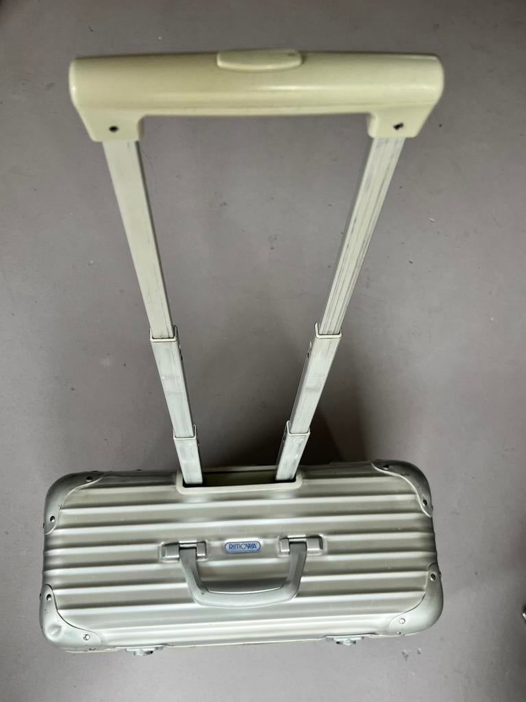 Rimowa Pilot Case / aluminium koffer, Sieraden, Tassen en Uiterlijk, Koffers, Gebruikt, Minder dan 50 cm, Metaal, Wieltjes