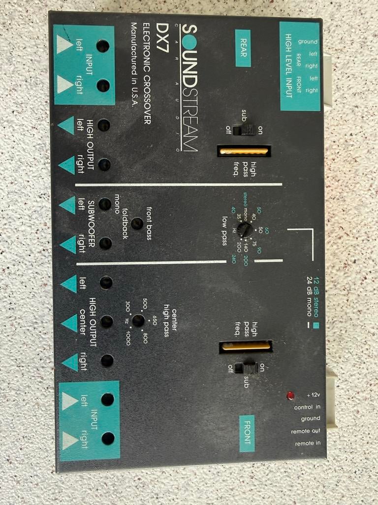 Soundstream DX7 Electronic Crossover, Auto diversen, Ophalen of Verzenden, Gebruikt