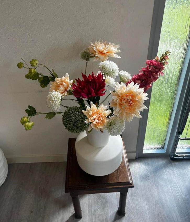 Kunstbloemen boeket crème roze wit nieuw, Huis en Inrichting, Woonaccessoires | Kunstplanten en Kunstbloemen, Zo goed als nieuw