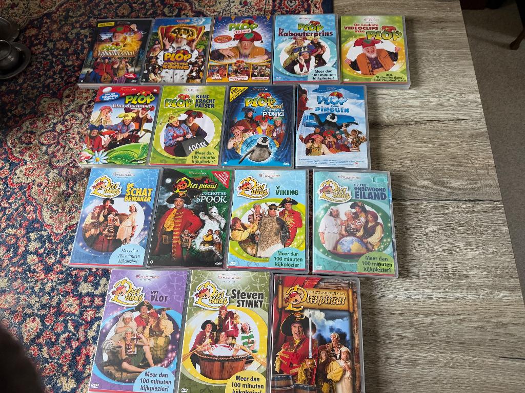 Kabouter Plop ( 9 x ) Piet Piraat ( 7 x )., Alle leeftijden, Ophalen of Verzenden, Zo goed als nieuw, Komedie
