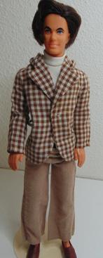 Barbie Mattel 1973 Mod Hair Ken in originele outfit, Ophalen of Verzenden, Gebruikt, Pop