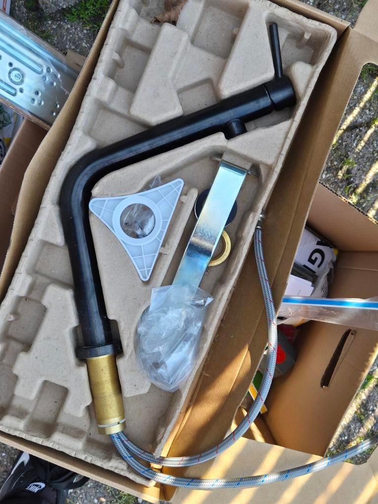 IKEA BOSJÖN kraan zwart – compleet, lekt licht (voor reparat, Ophalen, Gebruikt, Rvs, Kraan