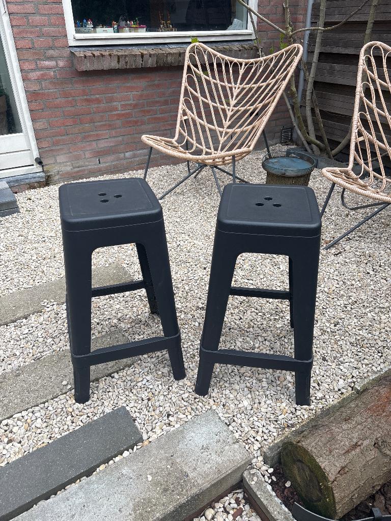 2 zwarte Keter bar tuinstoelen, Ophalen, Zo goed als nieuw, Kunststof